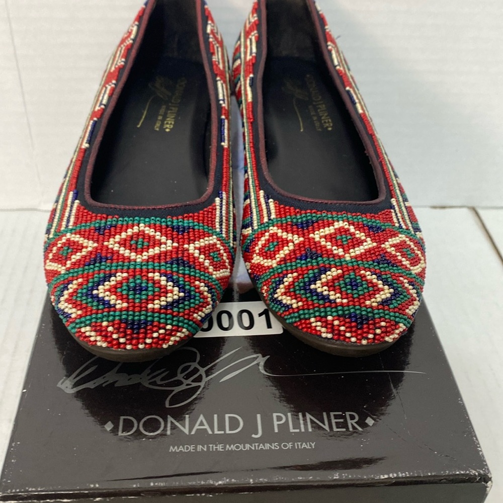 Donald J Pliner Shoes size 6.5M flats Assorted Colors